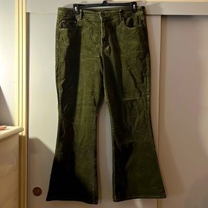 American Eagle Corduroy Jeans Size 18